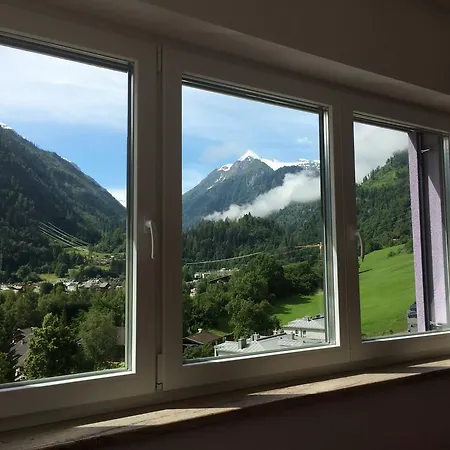 Lukic * Kaprun