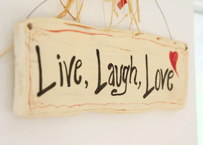 Lukic アパート カプルーン